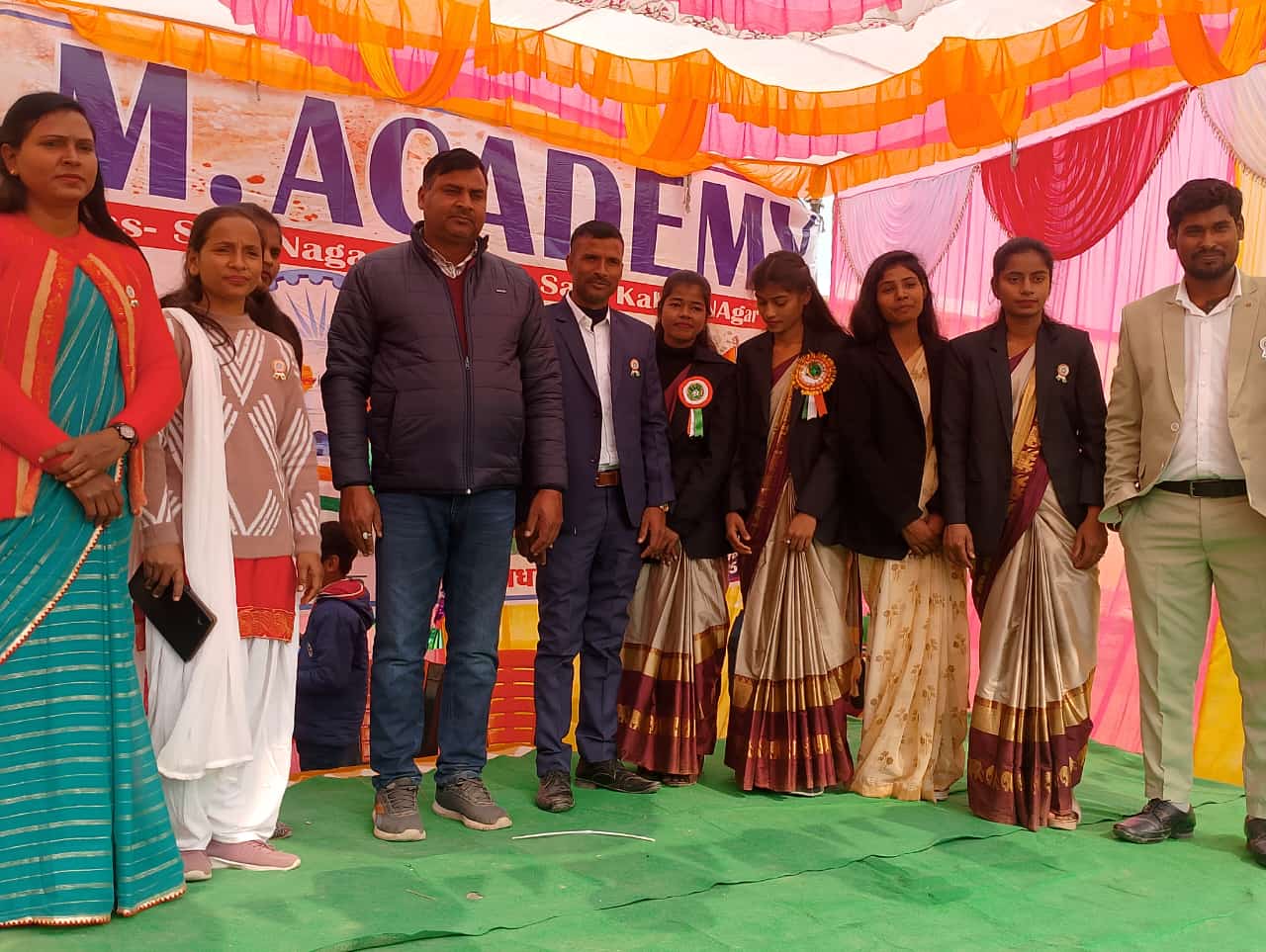 Teachers Group Photo 1